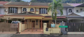 Afamily Homestay